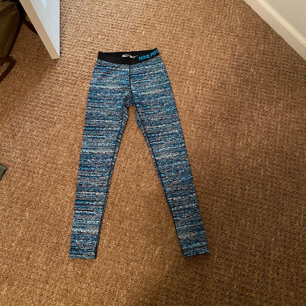 Nike pro compression tights